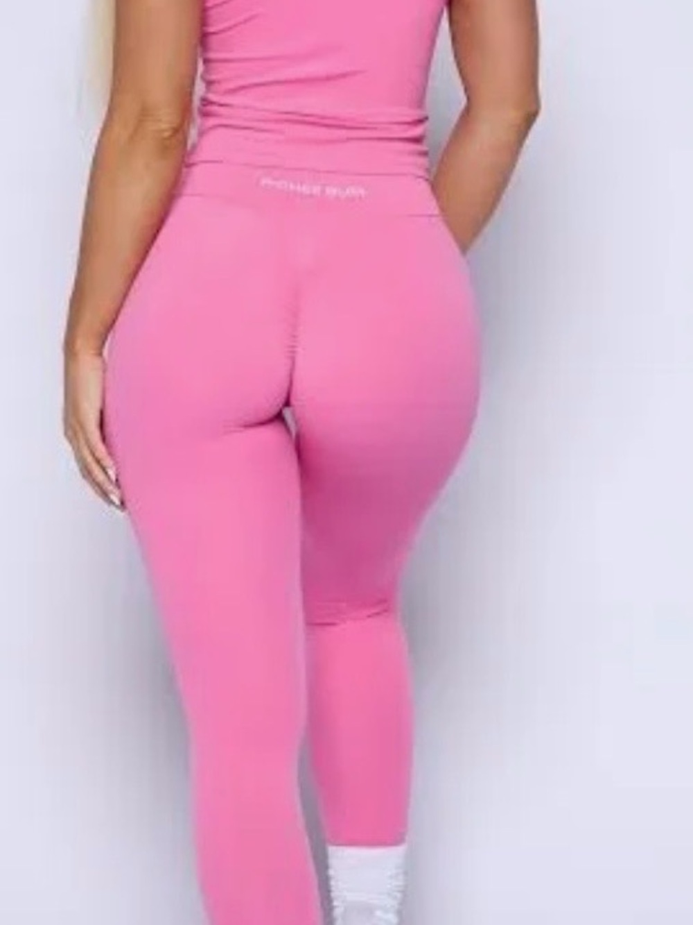 Pcheebum Large High-Rise Pink Sculpting Leggings